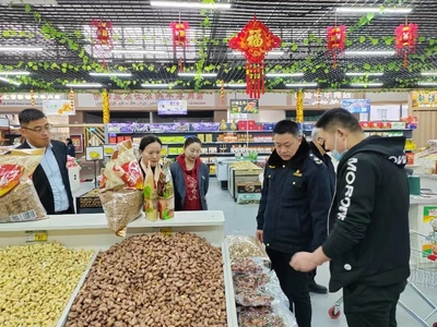博樂(lè)市市場(chǎng)監(jiān)督管理局多措并舉開(kāi)展食用農(nóng)產(chǎn)品“治違禁 控藥殘 促提升”專項(xiàng)治理行動(dòng)